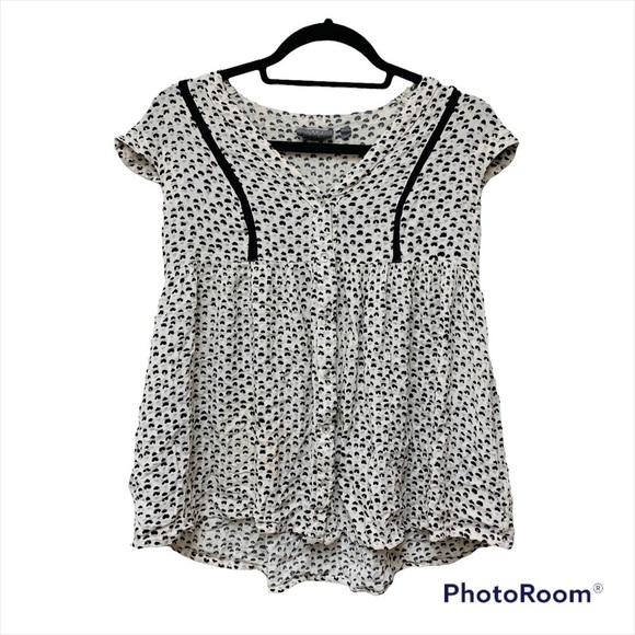 Vanessa Virginia Ladder Lace Tunic - Picture 2 of 11